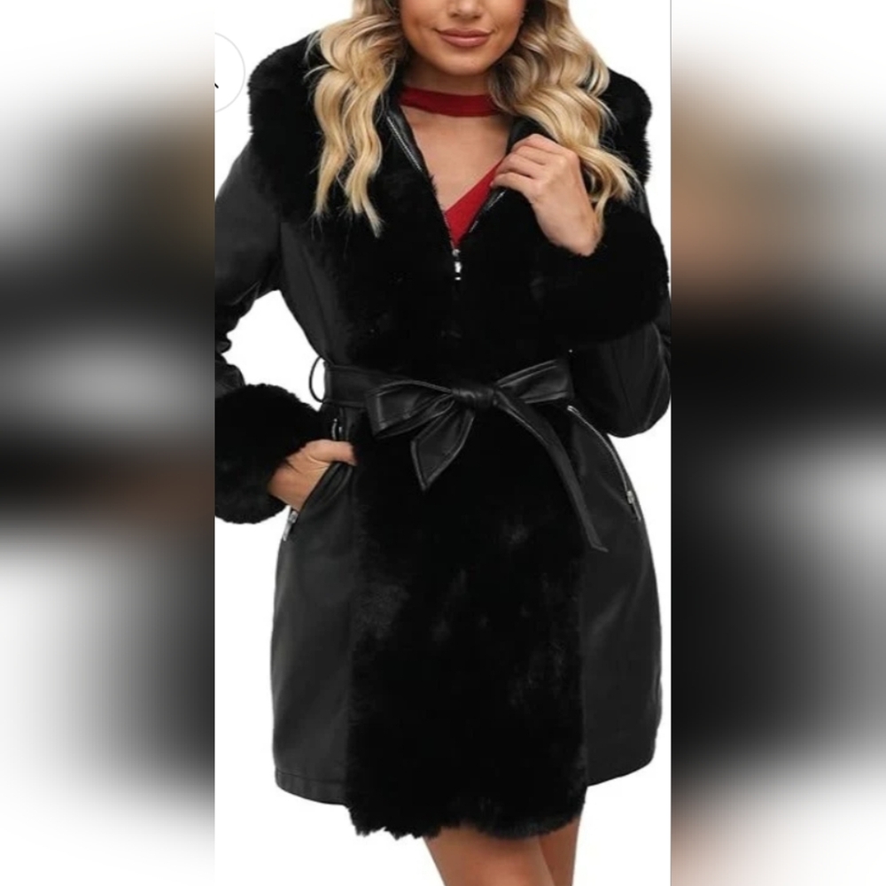 Giolshon FIRE! NWT! Vegan Leather Fleece Lined Coat w/Hood in Black. Sz Md. R2S!